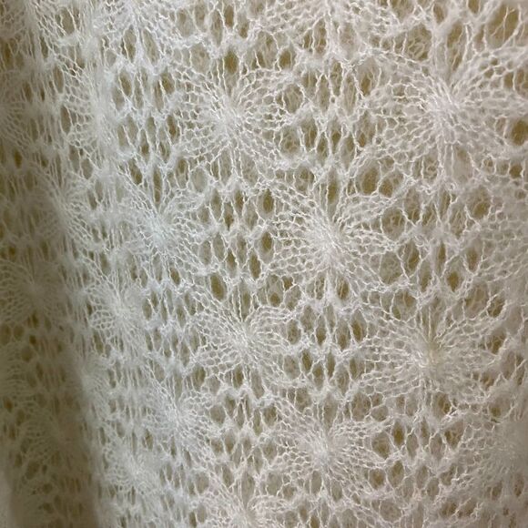 Vintage Arden B Crochet Cold Shoulder Top Size Large - Picture 10 of 10